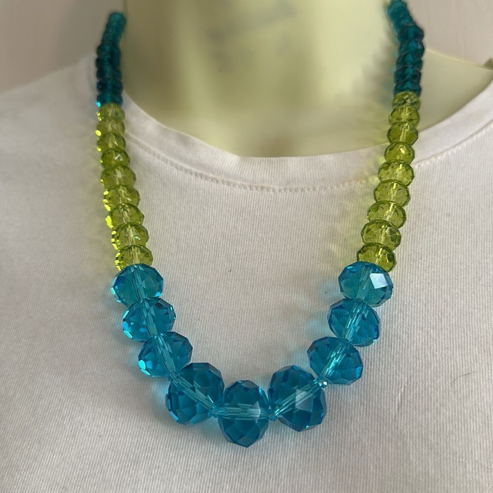 Erica Lyons Blue & Chartreuse Green Faceted Bead Necklace‎